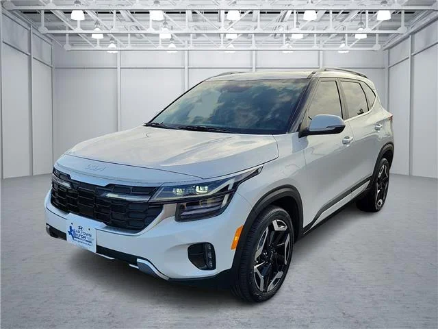Used 2024 White KIA SX (DCT) All-Wheel Drive image 1