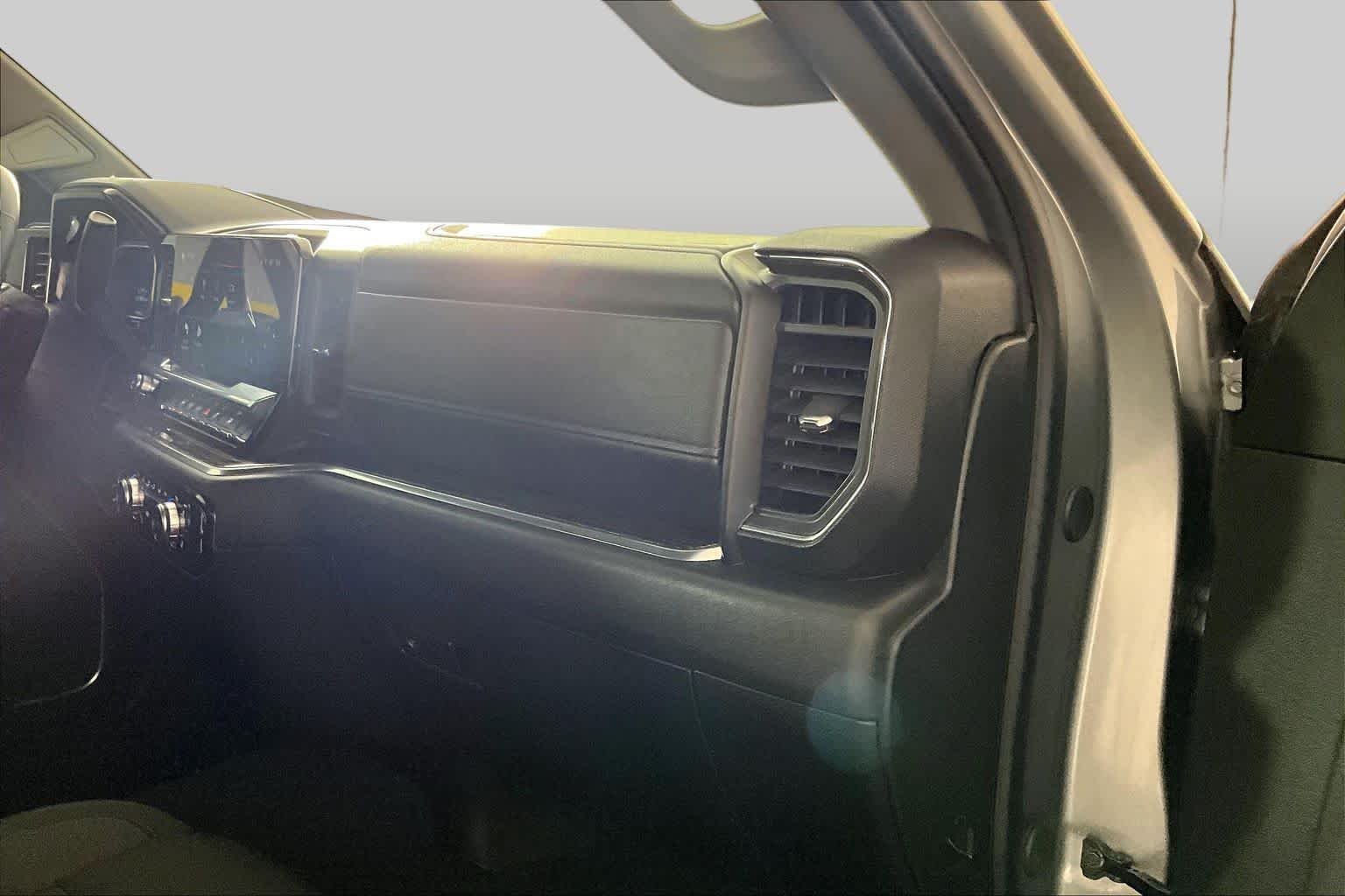 Used 2024 Sterling Metallic GMC Elevation image 17