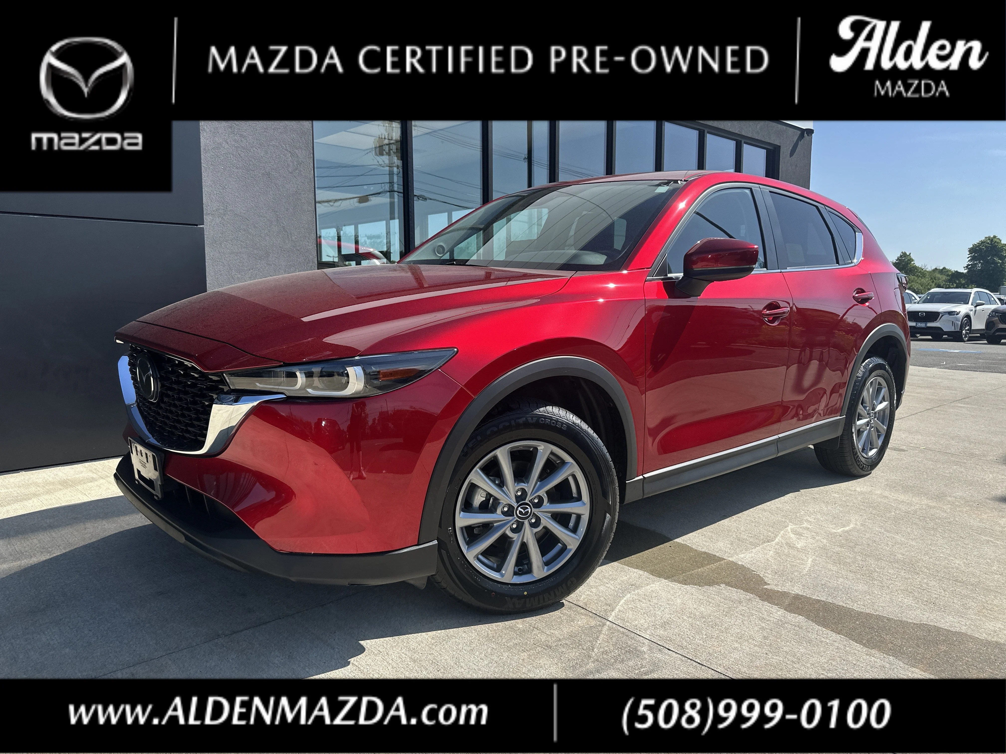 2023 Mazda CX-5 S Preferred package Auto AWD's photo