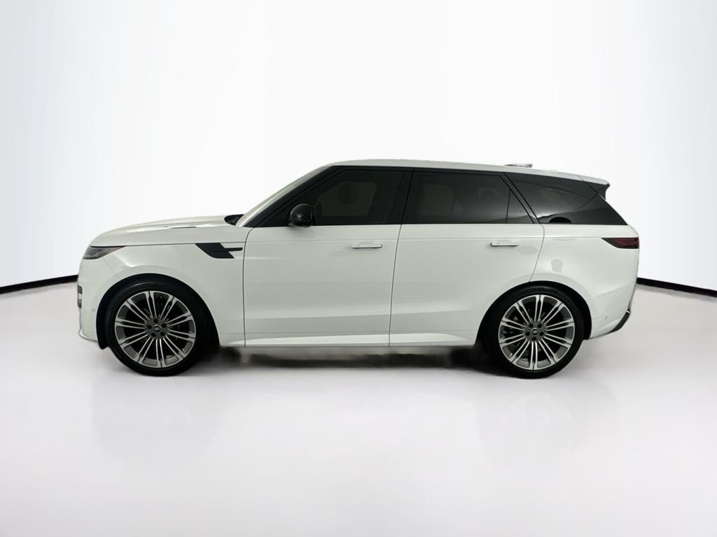 Certified Used 2025 White Land Rover Dynamic SE image 8