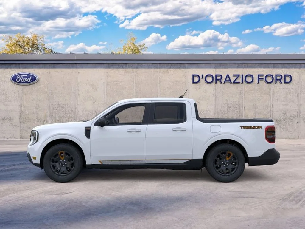 New 2026 Oxford White Ford Tremor® image 3