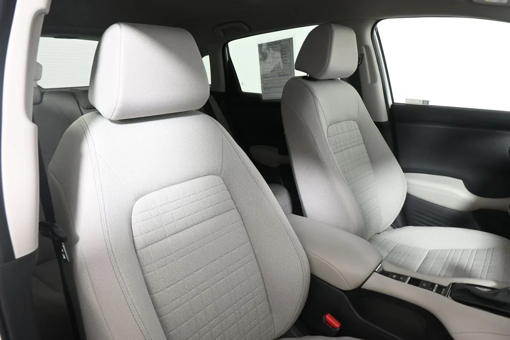 Used 2026 White Honda LX image 29
