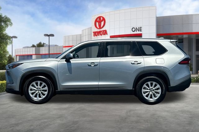 2025 Toyota Grand Highlander XLE - Photo 9