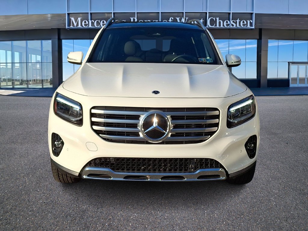 Used 2026 White Mercedes-Benz GLB 250 image 2