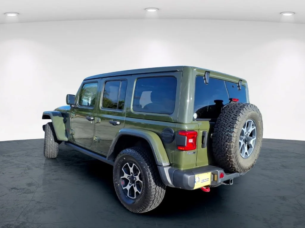 Used 2021 Green Jeep Unlimited Rubicon image 13