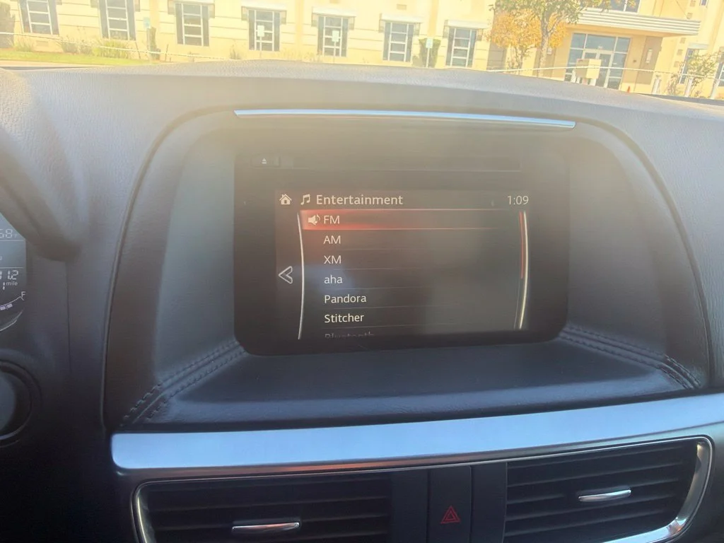 Used 2016 White Mazda Grand Touring image 17
