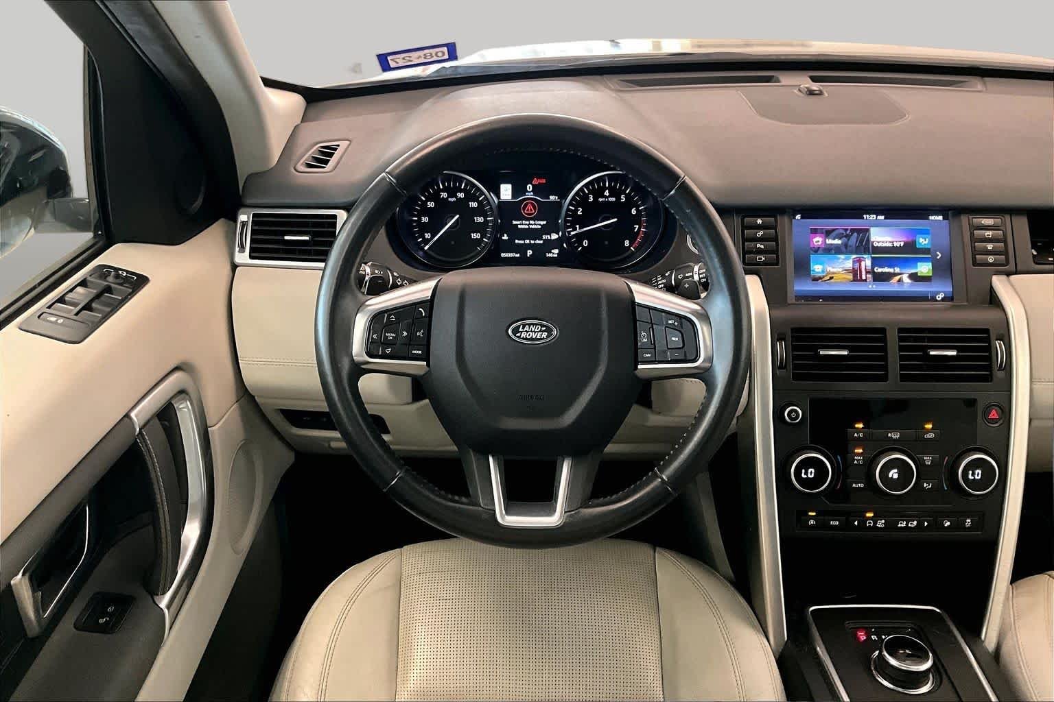 Used 2017 Fuji White Land Rover HSE image 16