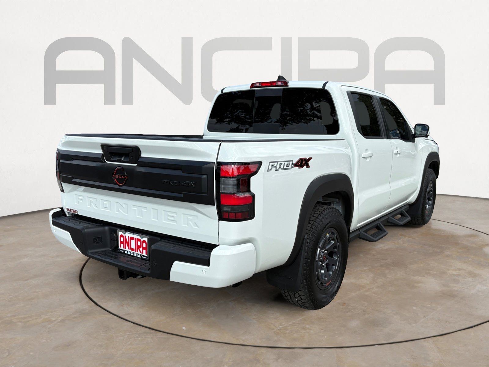 2026 Nissan Frontier PRO-4X - Photo 11