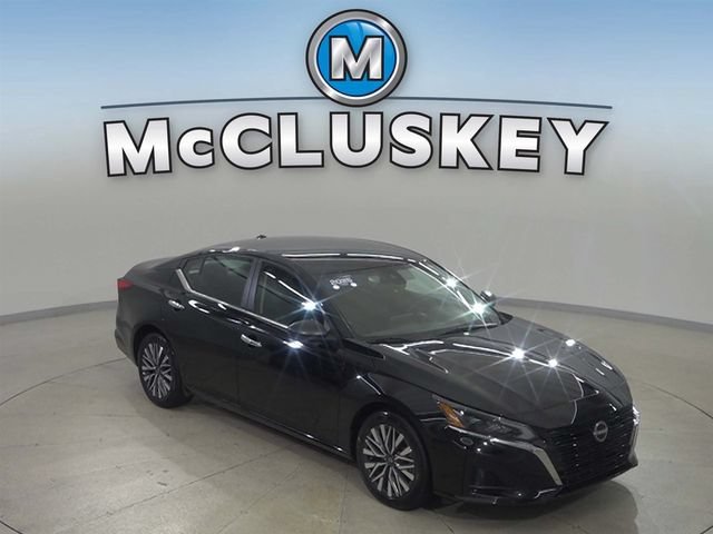 2025 Nissan Altima SV - Photo 32