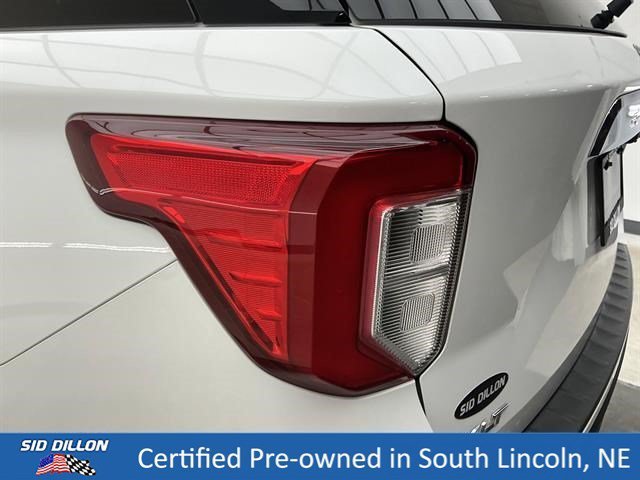 Used 2021 Star White Metallic Tri-Coat Ford XLT image 22