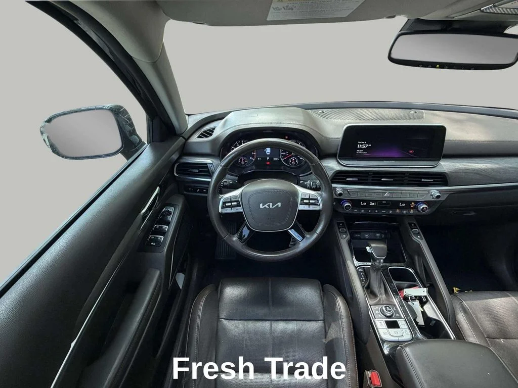 Used 2022 Dark Moss Kia SX image 13