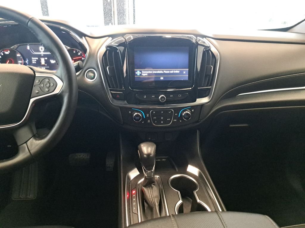 Used 2022 Red Chevrolet Premier image 20