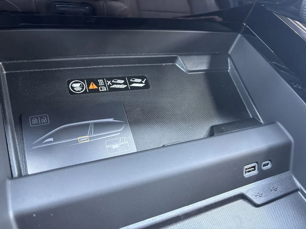 2026 Chevrolet Tahoe High Country - Photo 19