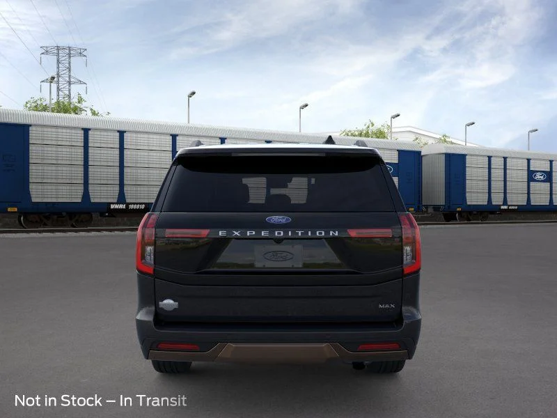 New 2026 Agate Black Metallic Ford King Ranch image 5