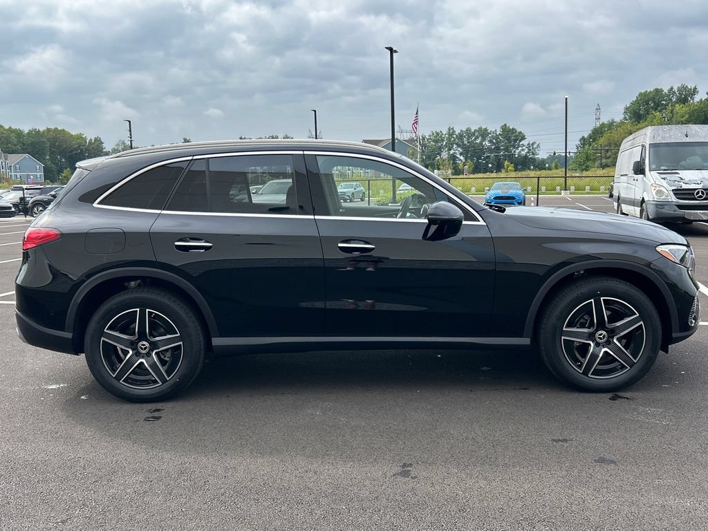 New 2026 Black Mercedes-Benz GLC 300 image 45