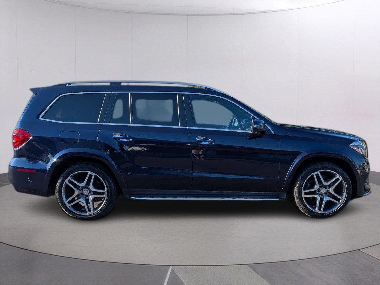 Used 2017 Lunar Blue Metallic Mercedes-Benz GLS 550 image 8