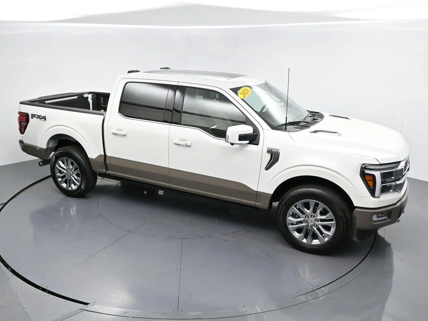 Used 2026 Star White Metallic Tri-coat Ford King Ranch image 40