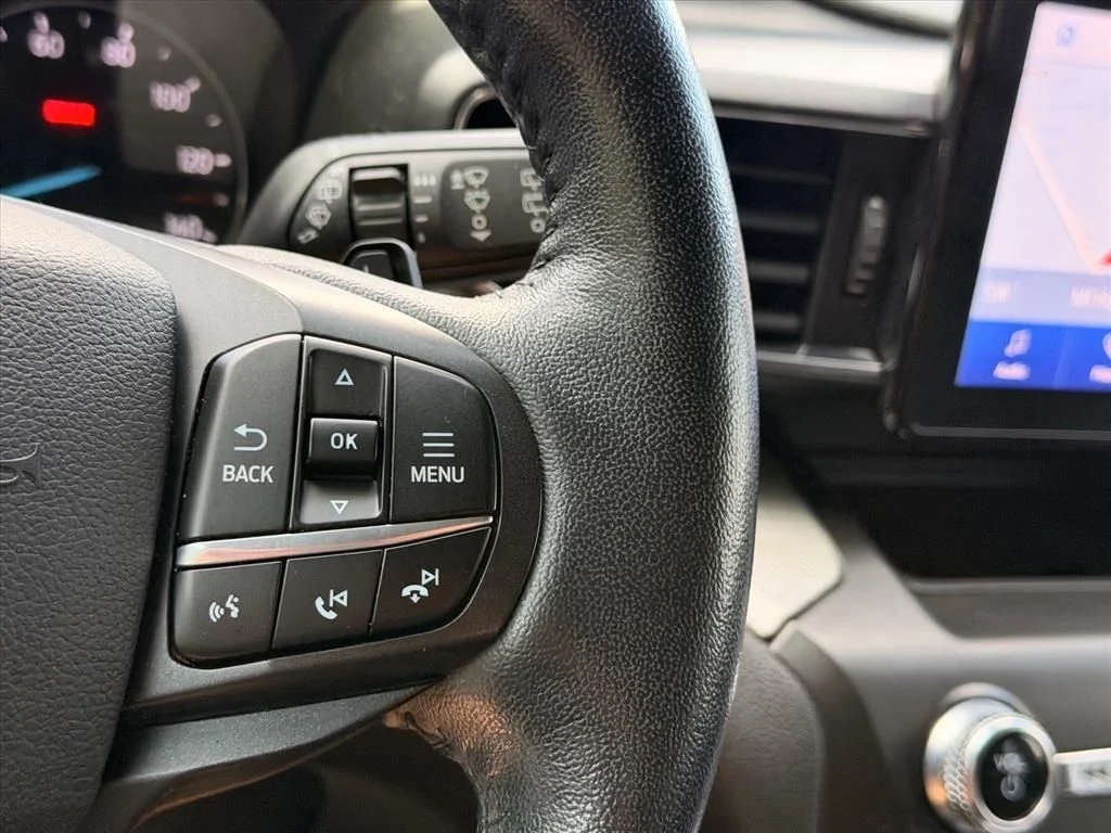 Used 2020 Blue Ford XLT image 20