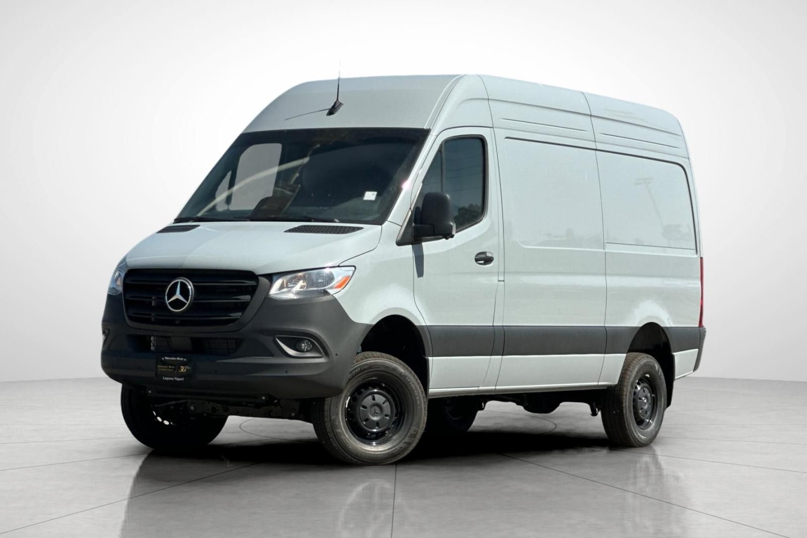 2026 Mercedes-Benz Sprinter 2500 144 WB HO AWD's photo