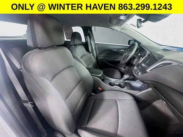 Used 2024 White Chevrolet LT image 25