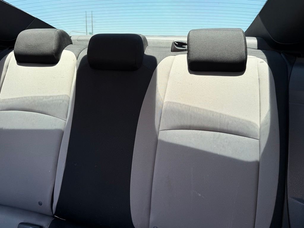 Used 2018 White Honda EX-T image 7