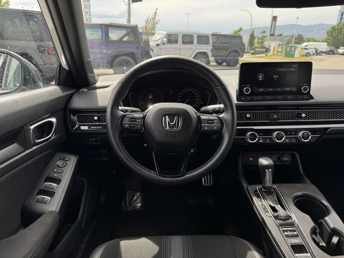 Used 2025 White Honda Sport image 12