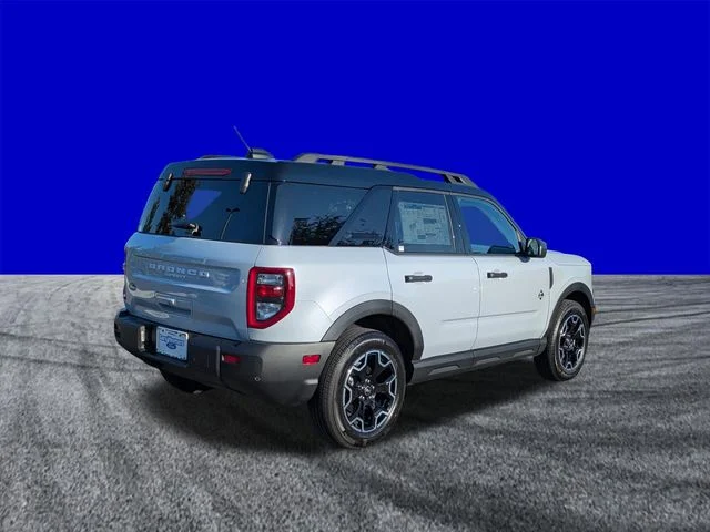 New 2026 Space White Metallic Ford Outer Banks® image 4