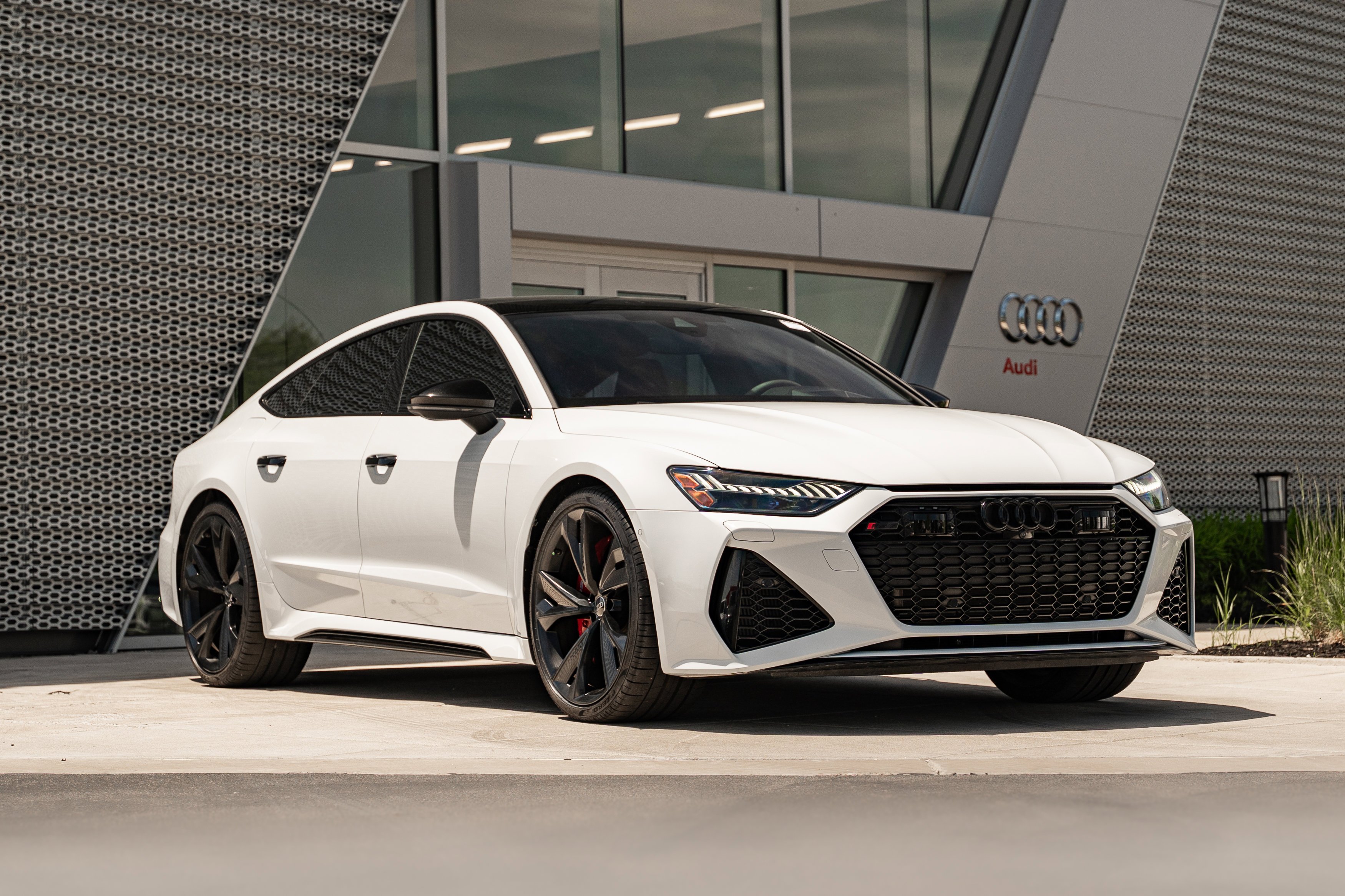 2022 Audi RS7 -'s photo