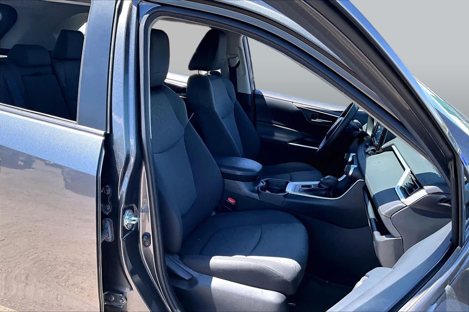 Used 2021 Magnetic Gray Metallic Toyota XLE image 7