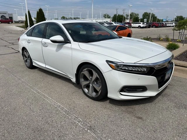 Used 2020 White Honda Touring 2.0T image 2