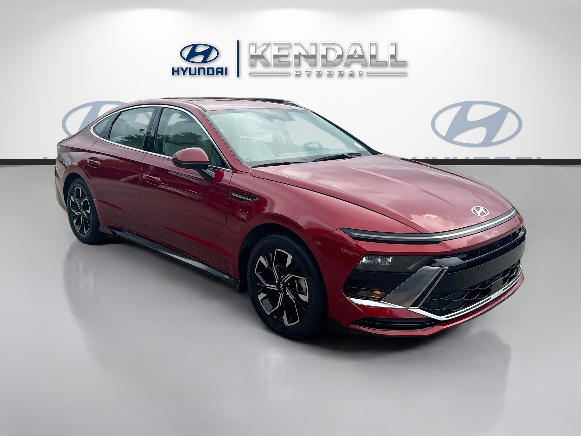 Used 2024 Ultimate red Hyundai SEL image 1