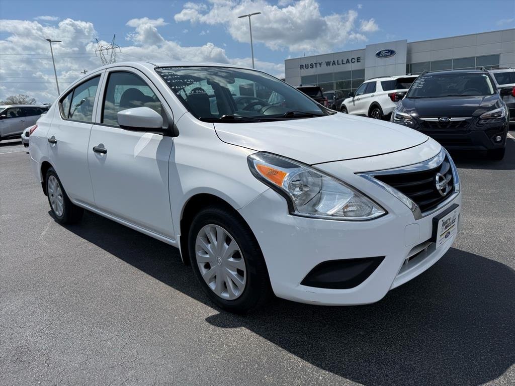 Used 2017 Nissan Versa Sedan S Plus with VIN 3N1CN7AP2HL834520 for sale in Dandridge, TN