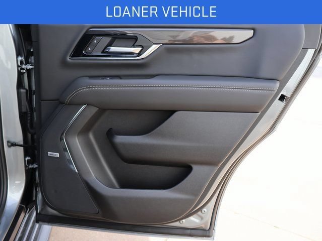 New 2026 Sterling Metallic GMC Elevation image 15
