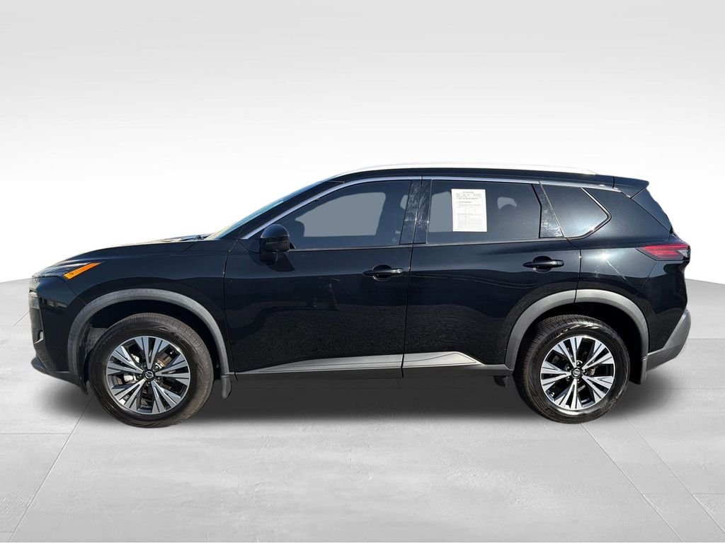 Used 2021 Black Nissan SV image 2