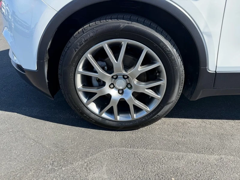 Used 2018 (Includes (CM5) Black Carbon Metallic lower exterior accent color, Paint code W700S.) Buick Sport Touring image 35