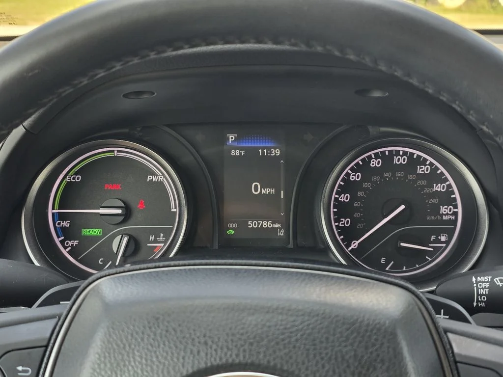 Used 2024 Ice Edge Toyota Hybrid SE image 18