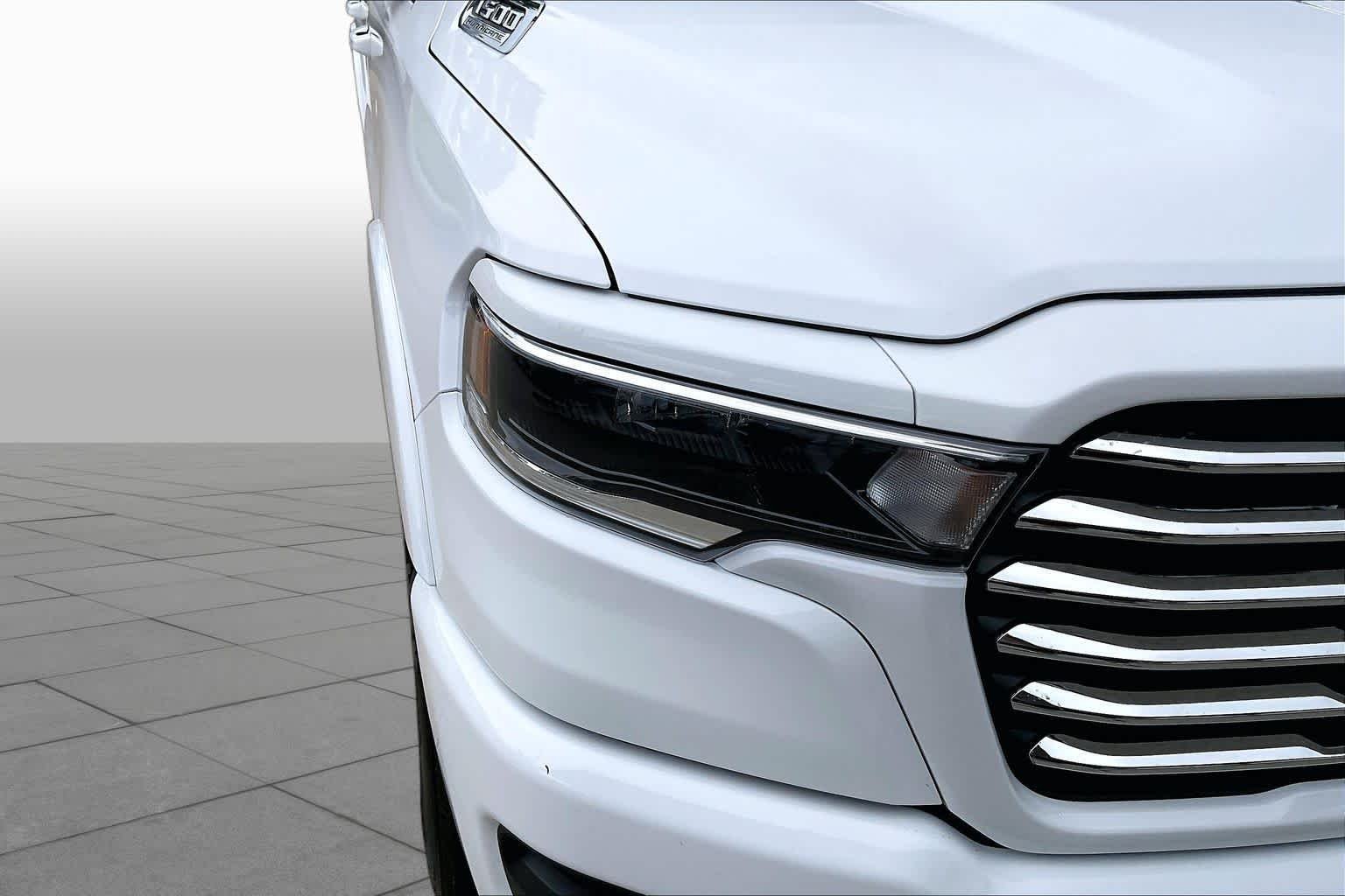 New 2026 Bright White Clear-Coat Exterior Paint RAM Laramie image 13