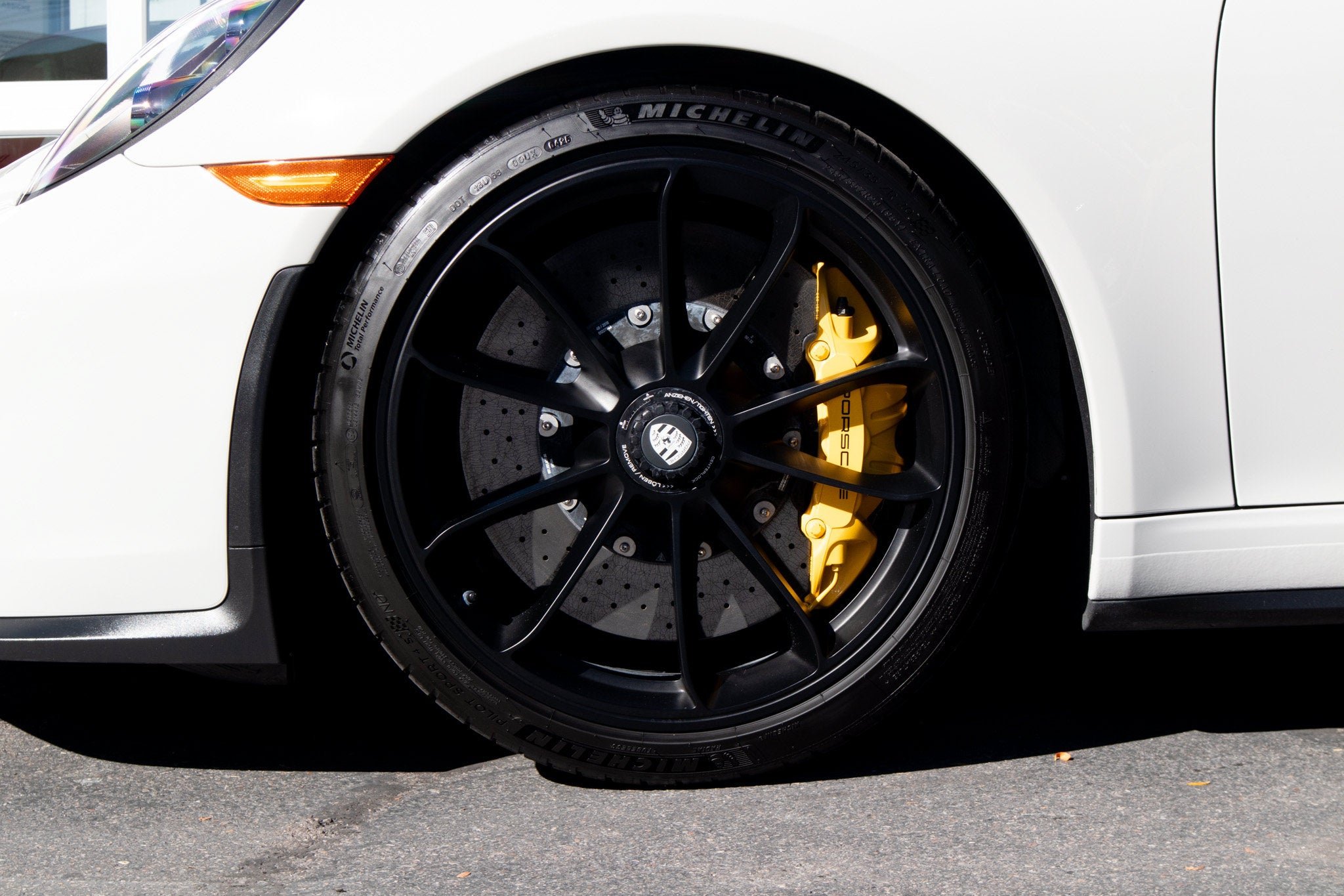 Used 2019 Chalk Porsche  image 11