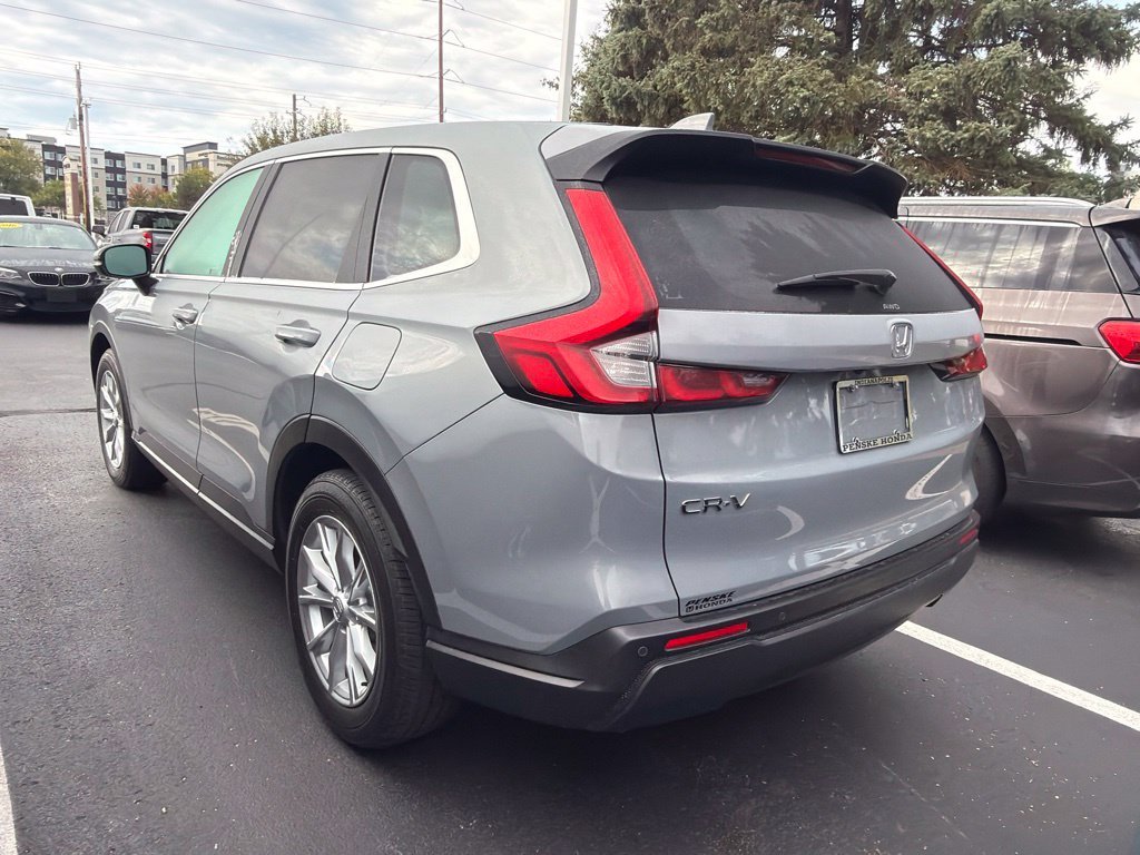 Used 2024 Urban Gray Pearl Honda EX-L image 2