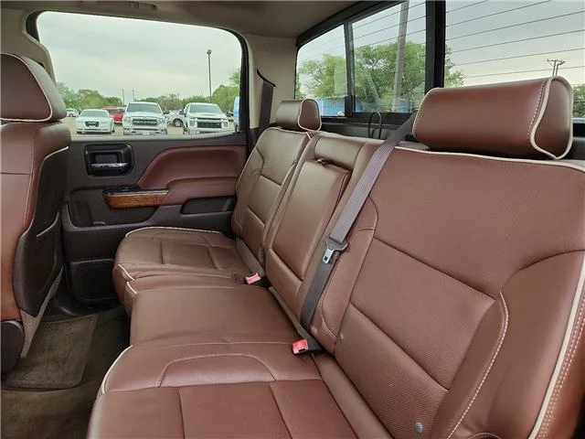 Used 2014 Brown Chevrolet High Country 4x4 Crew Cab 5.75 ft. box 143.5 in. W image 10