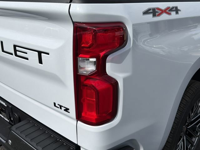 2026 Chevrolet Silverado 1500 LTZ - Photo 10