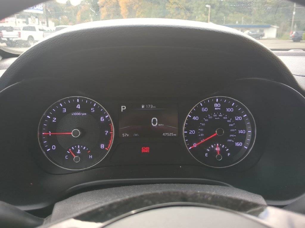Used 2022 Gravity Gray Kia FE image 16