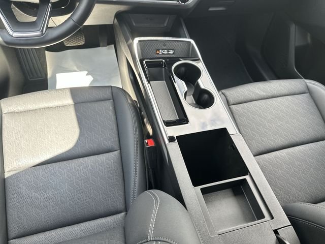 Certified Used 2025 Summit White Chevrolet LT image 25