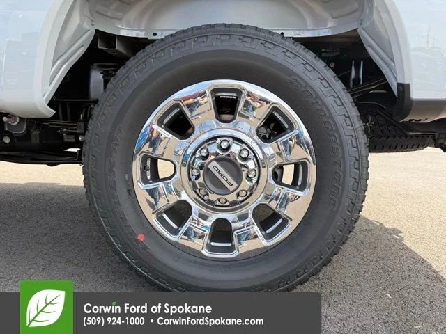 New 2026 Avalanche Ford Lariat image 8