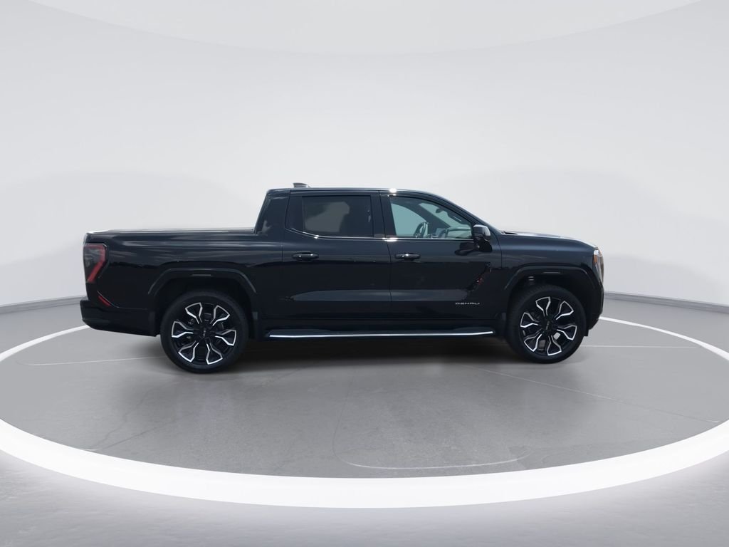 Used 2025 Black GMC Denali image 9