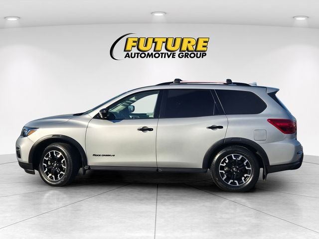 Used 2019 Silver Nissan SL image 7