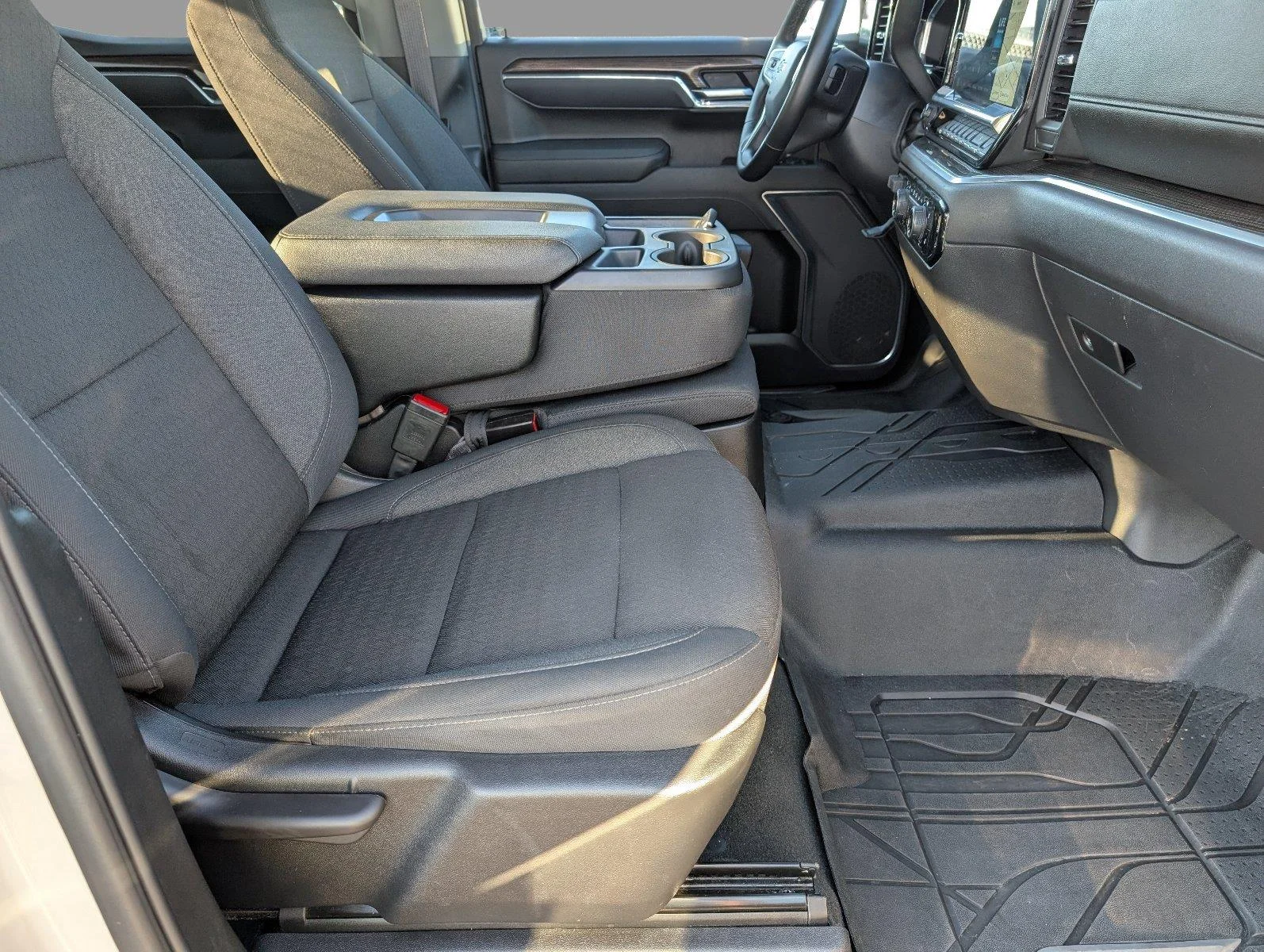 Used 2026 White Sands Chevrolet RST image 41