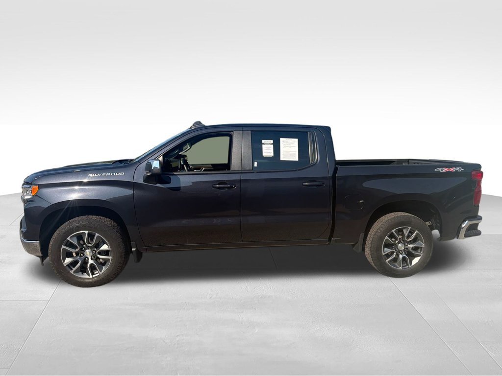 Used 2024 Gray Chevrolet LT image 2