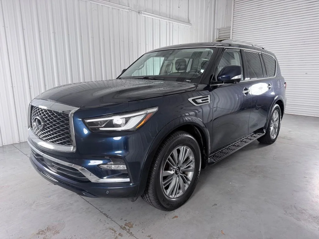 2021 INFINITI QX80 Luxe 4WD's photo