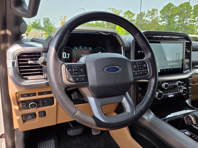 Used 2022 White Ford Lariat image 10